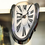 MeltClock · שעון קיר נמס בסגנון דאלי