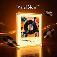 VinylGlow, תמונה עם שיר מתנגן: נגן תקליטים מגנטי עם תקליט שמסתובב